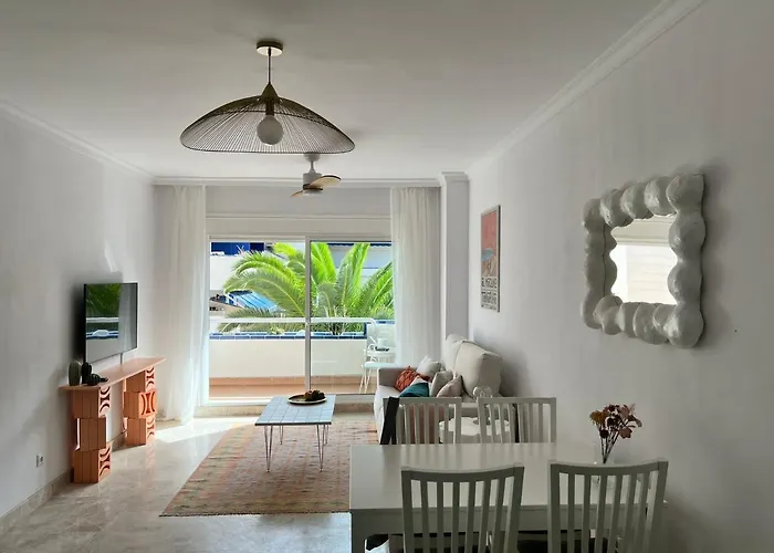 En Cristianos Urb.playa Graciosa 公寓 洛斯克里斯蒂亚诺斯