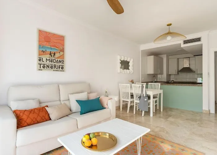 En Cristianos Urb.playa Graciosa 公寓 洛斯克里斯蒂亚诺斯